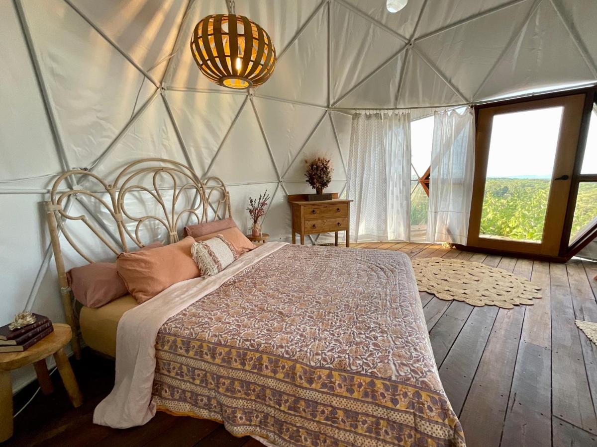 Hotel Golden Domes Cootharaba Exterior foto
